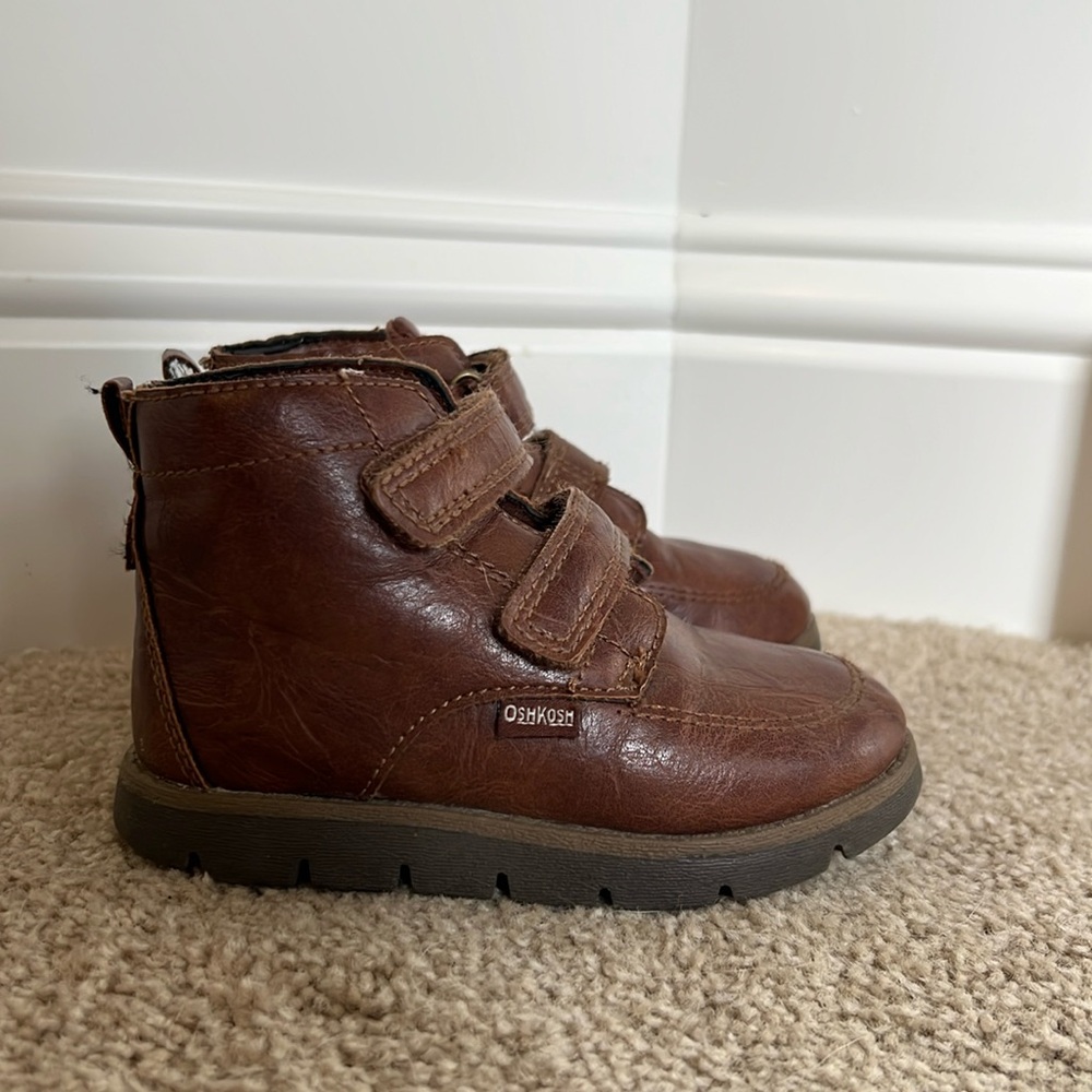 Brown Boots, baby/toddler size 7